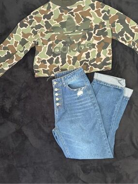 adidas Camo Crop Sweatshirt with Blue High-Rise Jeans